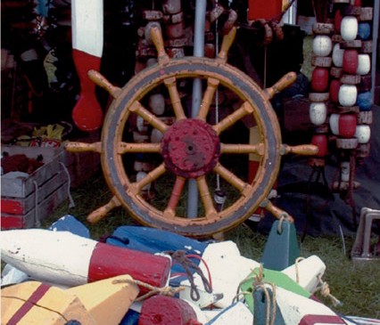 Wheel and buoys